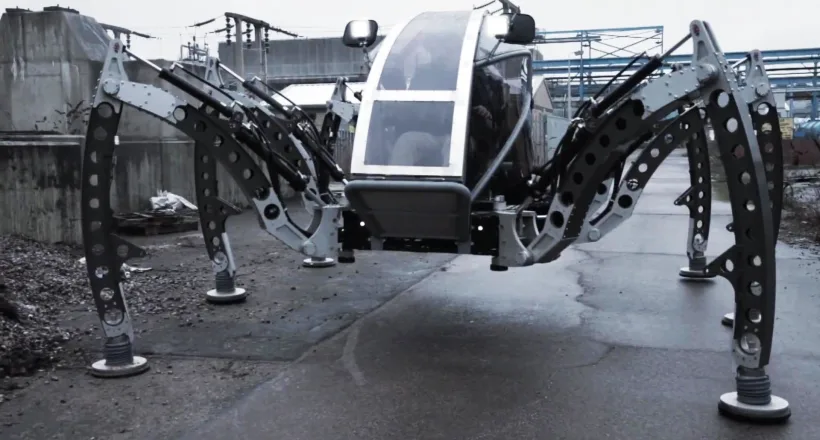 Открытый урок для детей «Создание робота Mantis» в Харькове
