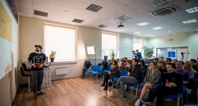 Навстречу трендам вопреки шаблонам. Мастер-класс по графическому дизайну в Компьютерной школе Hillel