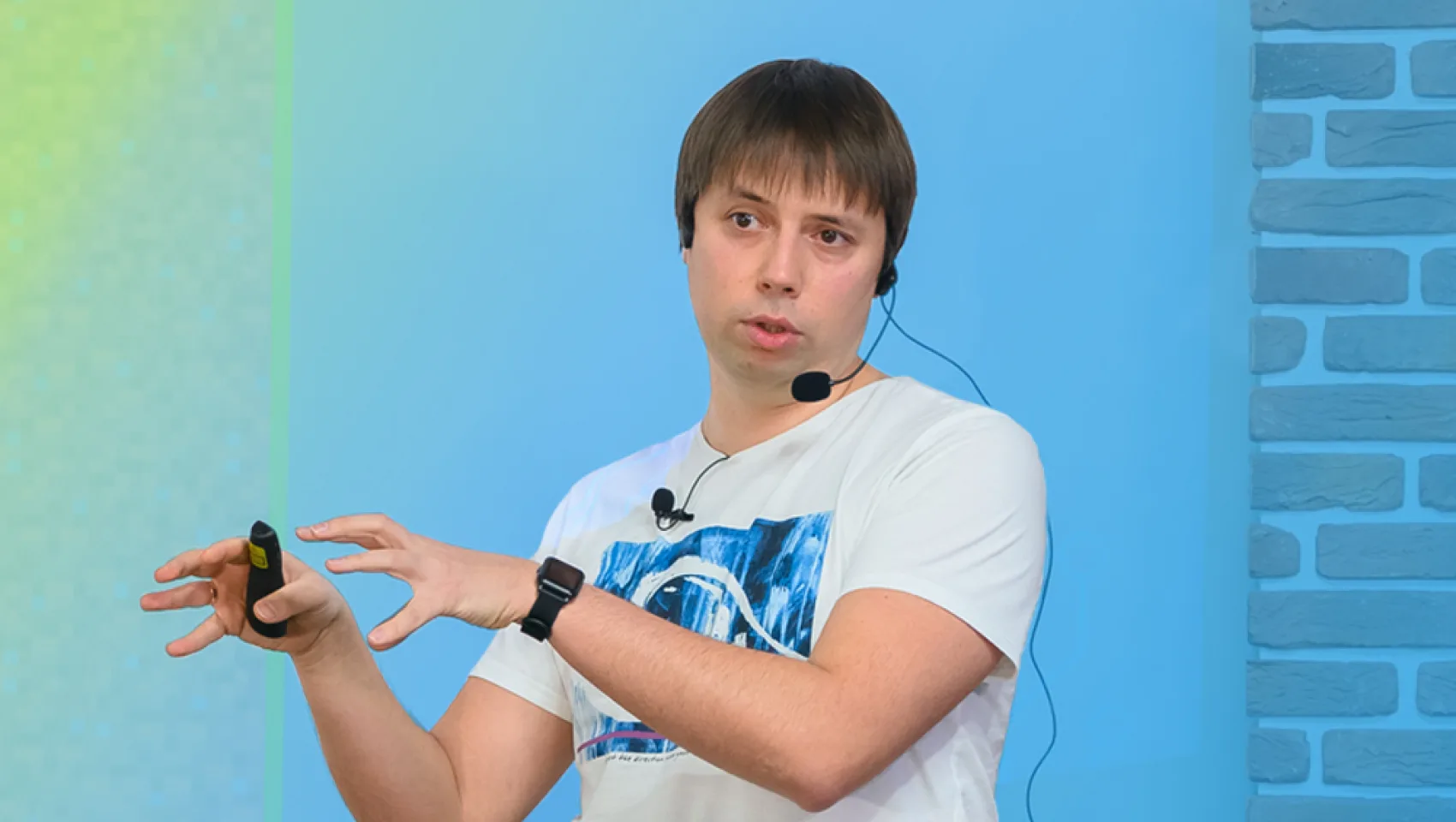 Как написать приложение на React
