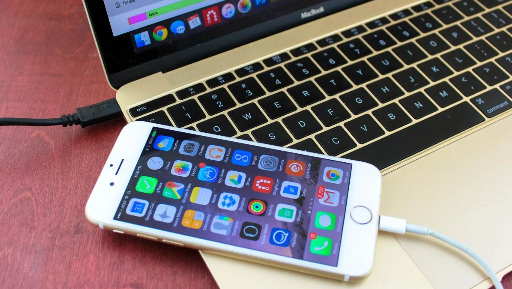 Особенности и инструменты для мобильной разработки под iOS