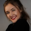 Карина Романова