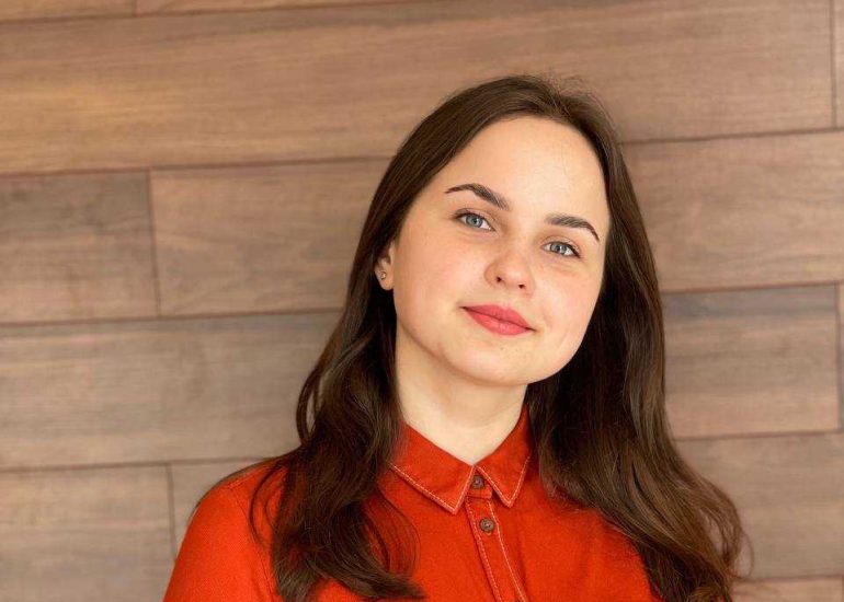 Грудень 2021. Олена Гончарова