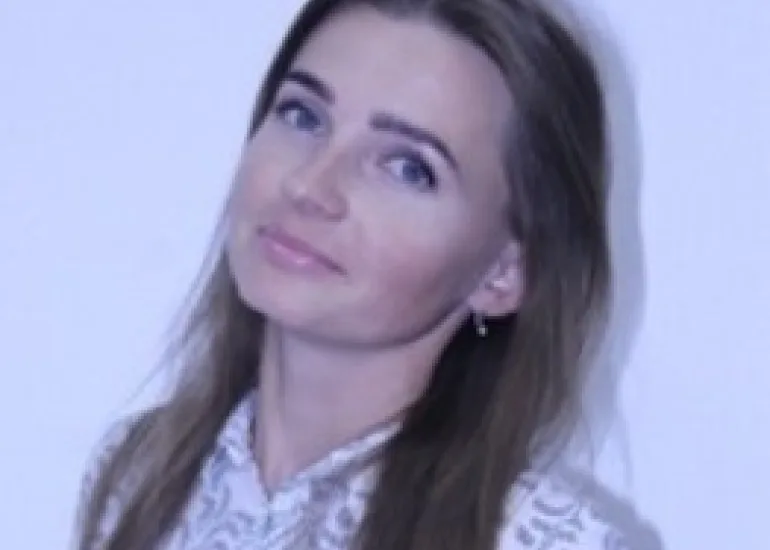 Апрель 2019. Анна Розум