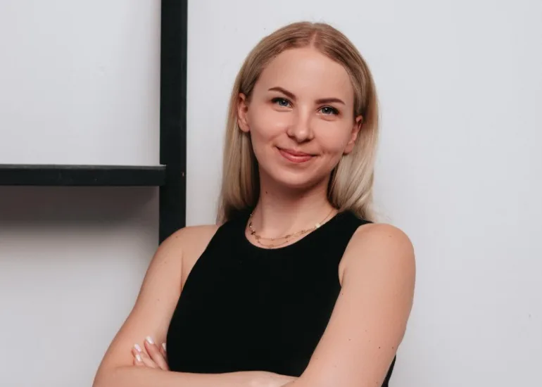 Листопад 2022. Аліна Вальчук
