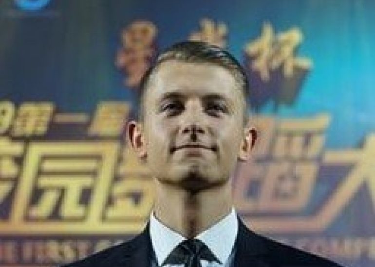 Квітень 2022. Дмитро Галушков