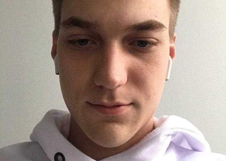 Апрель 2021. Михаил Мишин