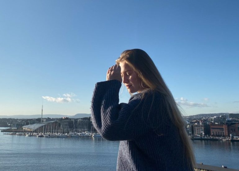 Сентябрь 2022. Лолита Солодовниченко