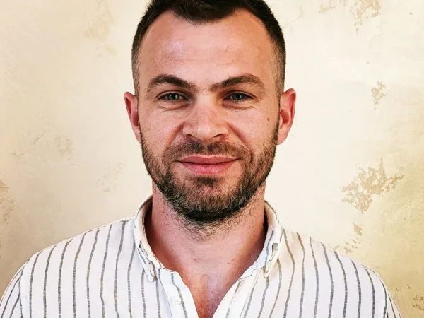 Евгений Топалу