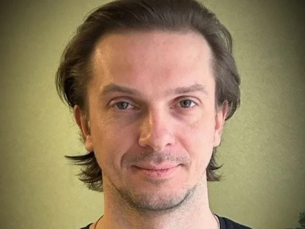 Артем Нікєєнко