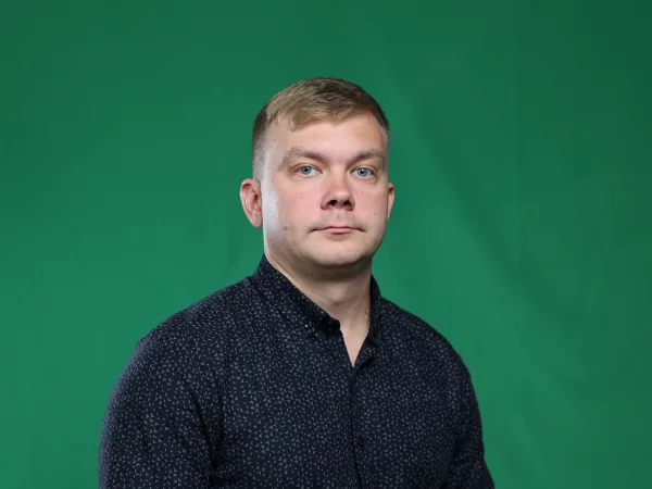 Александр Май