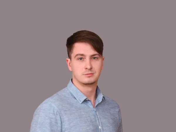 Роман Поплетухин