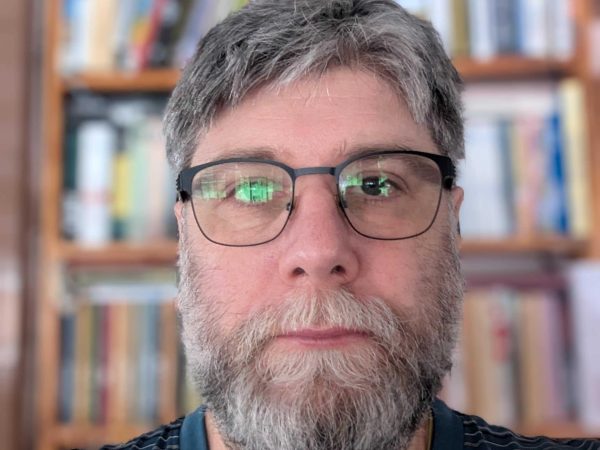 Денис Замятин