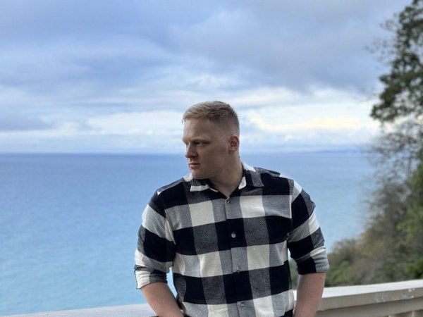 Максим Гричина